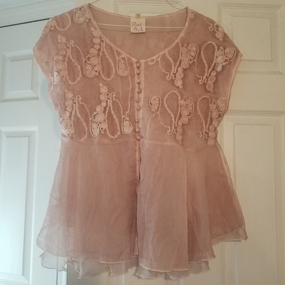 Women's Sleeveless Blouse